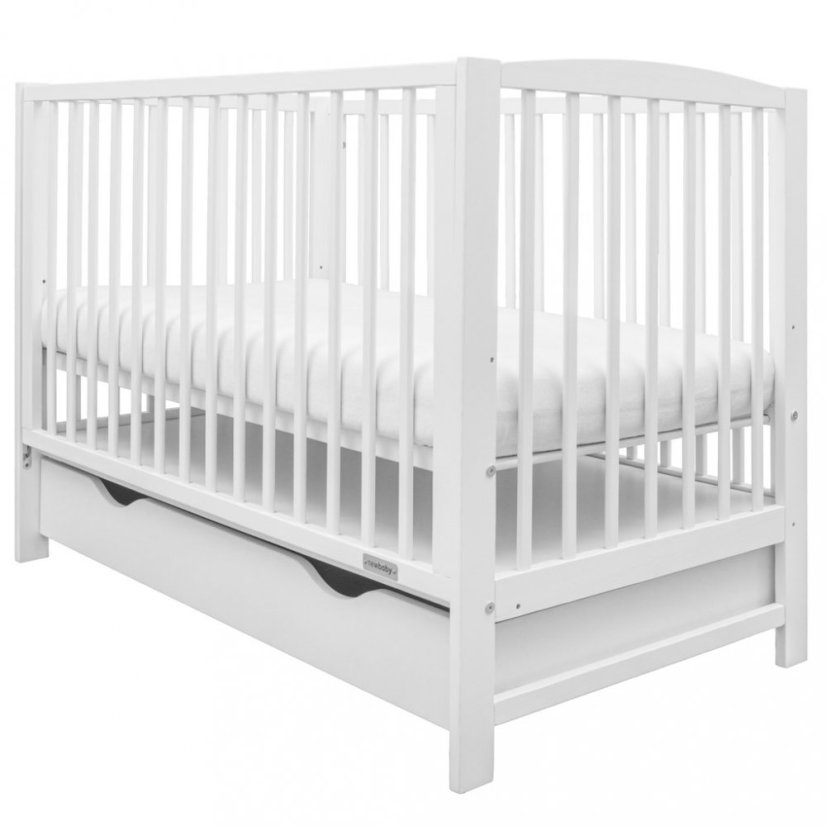 Detský eshop: Detská postieľka New Baby LILLY so sťahovacou bočnicou a šuplíkom biela