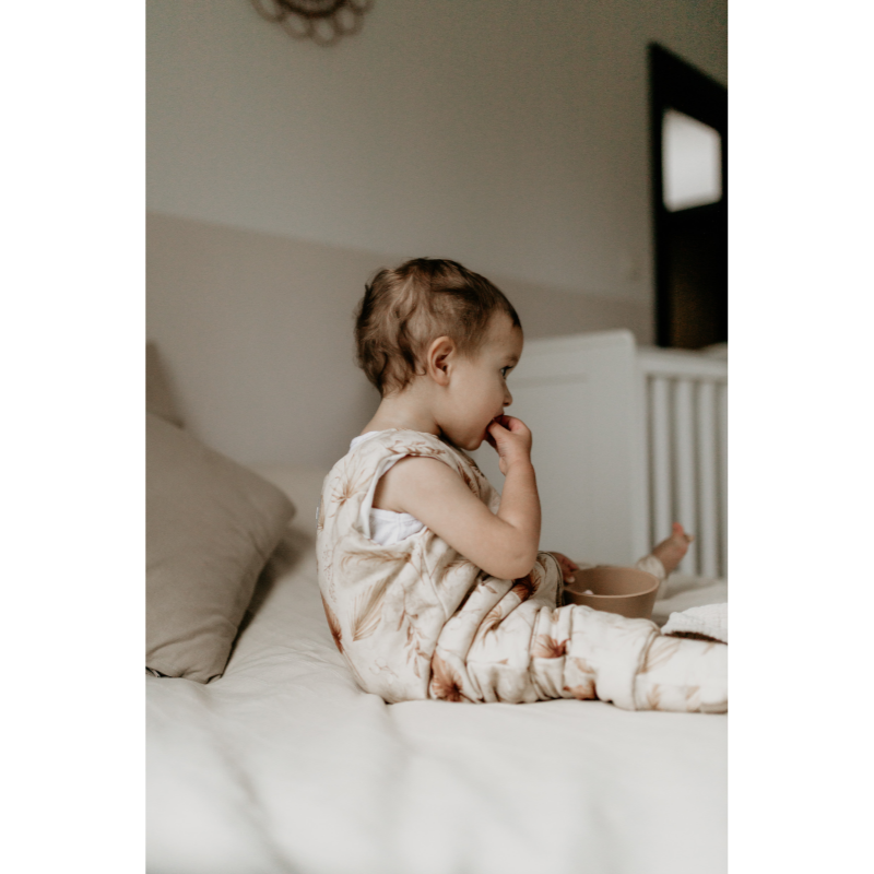 Celoročný spací vak s nohami MELANGE GREY/MINT, veľkosť XS (6-12m), sivá/mätová, od značky Sleepee