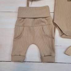 2-dielny rebrovaný komplet body + nohavice (74-86) béžový od značky Z&Z