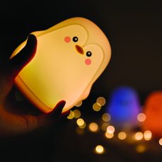 Prenosná silikónová lampička innogio - tučniak