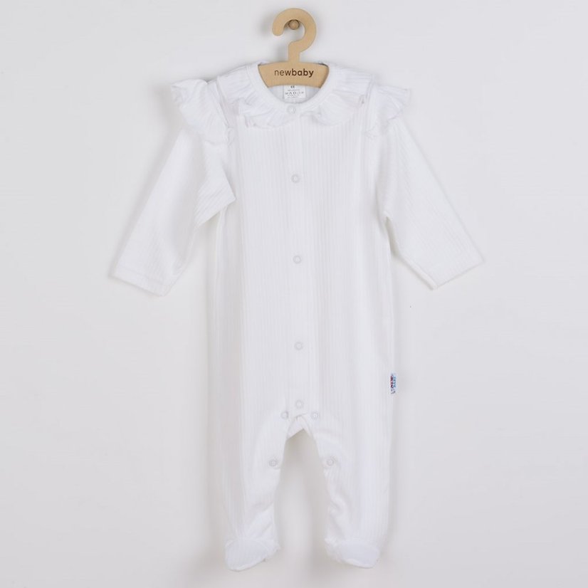 Dojčenský bavlnený overal NEW BABY PRACTICAL biely (dievča), od značky NEW BABY