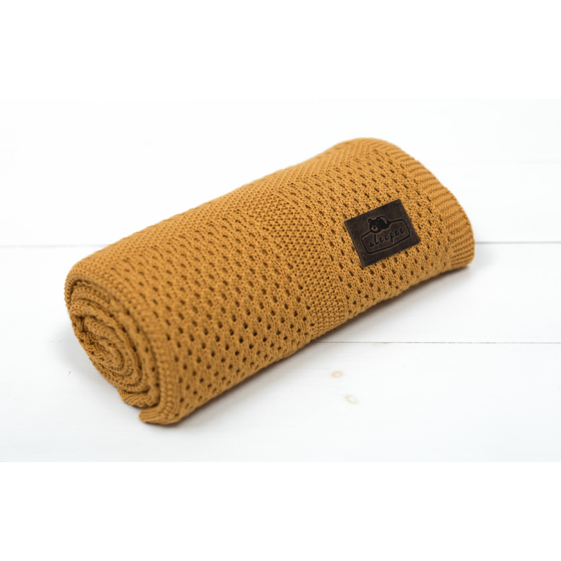 Bambusová deka ULTRA SOFT BAMBOO BLANKET 100x80cm, horčicová, od značky Sleepee