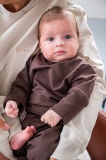 Detská rastúca mikina Moniel Basic – Chocolate (tmavo hnedá) od značky Moniel