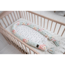 Detské prestieradlo do postieľky WE CARE GREY DOTS 120x60 cm, od značky Sleepee