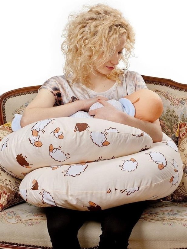 Detský eshop: Univerzálny dojčiaci vankúš v tvare C New Baby Jarabina