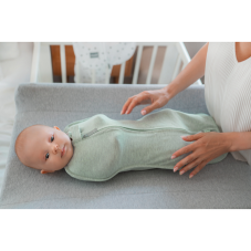 Zavinovačka First STEP SWADDLE s čiapkou zadarmo, PINK, ružová, od značky Sleepee