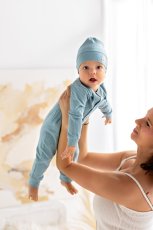 3-dielna rebrovaná súpravička NATURAL HARMONY – body s bočným zapínaním, polodupačky a čiapočka – tyrkysová od značky Makoma