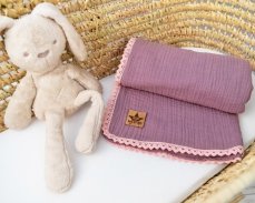 Luxusná dvojvrstvová mušelínová detská deka, 75 x 100 cm, fialová, značka Baby Nellys