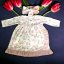 Detský eshop: Šaty s tylovým lemom s dlhým rukávom, kvety višní, mamatti, smotanovo/púdrové