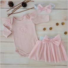 3-dielny komplet s tylom – body + tylová suknička + čelenka (74-86) Ružový od značky Z&Z